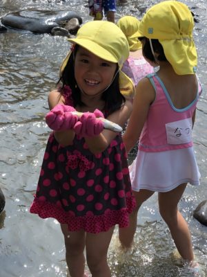 鮎のつかみどり　8月6日(土)10：00～12：00