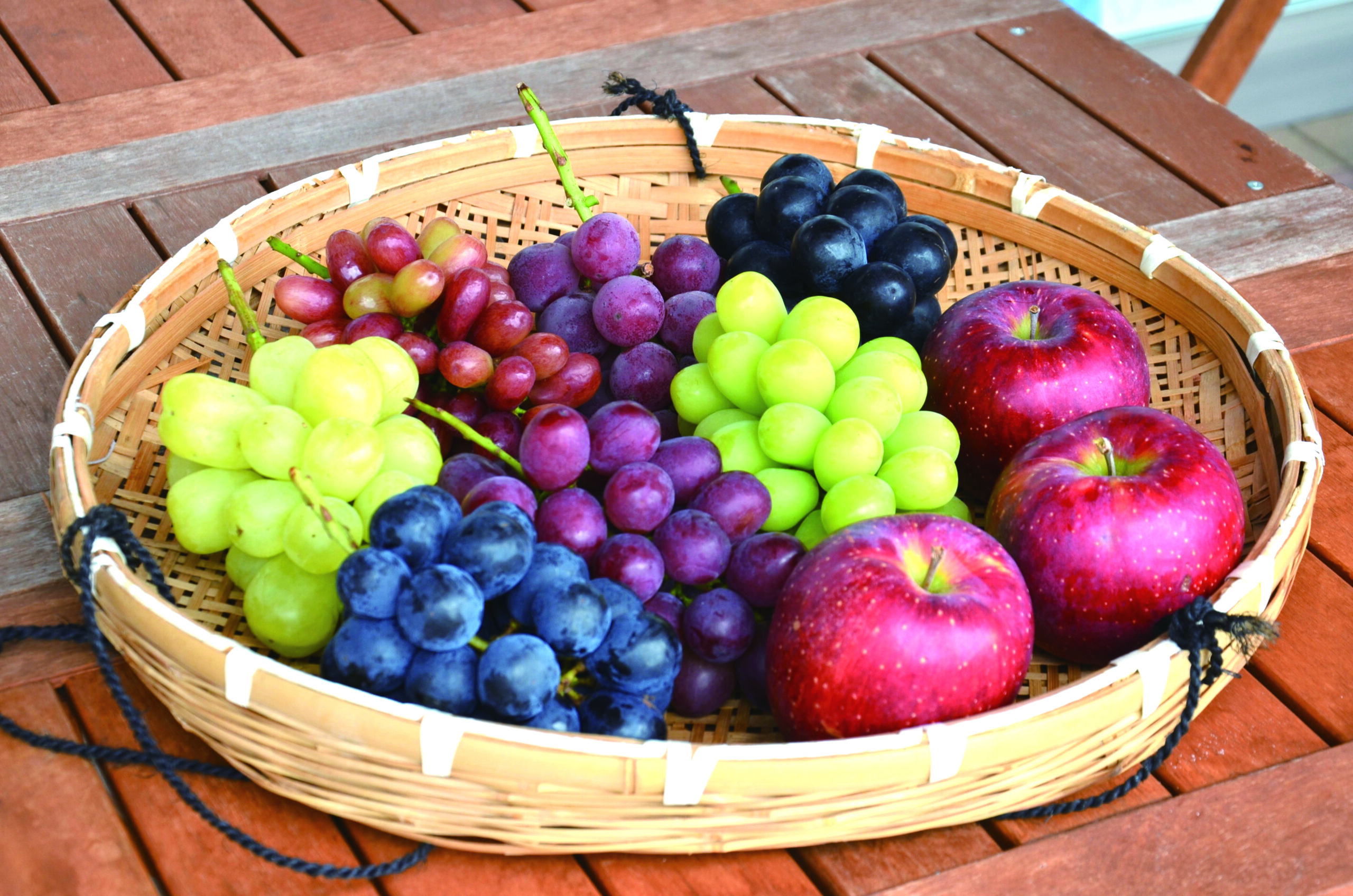 りんご・ぶどう盛り合わせ