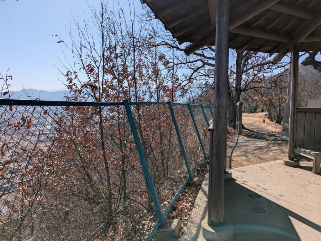 千曲公園景観整備作業_フェンス修繕